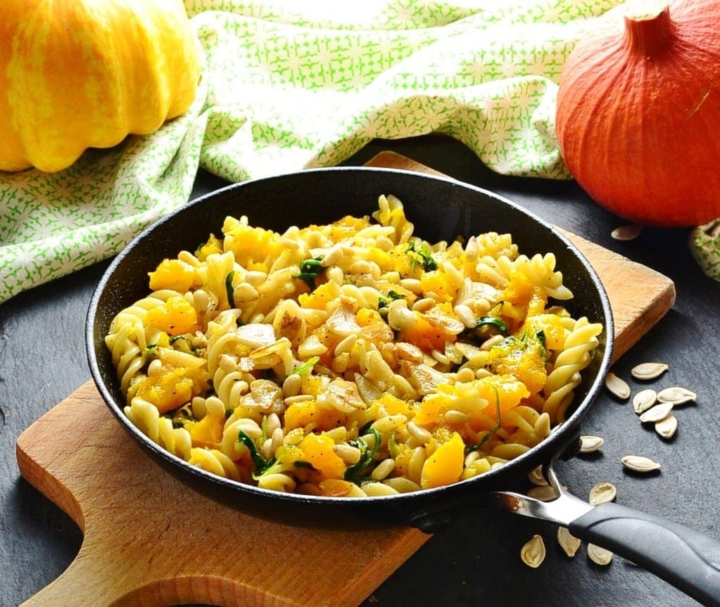 Pumpkin Pasta Recipe with Arugula and Garlic
