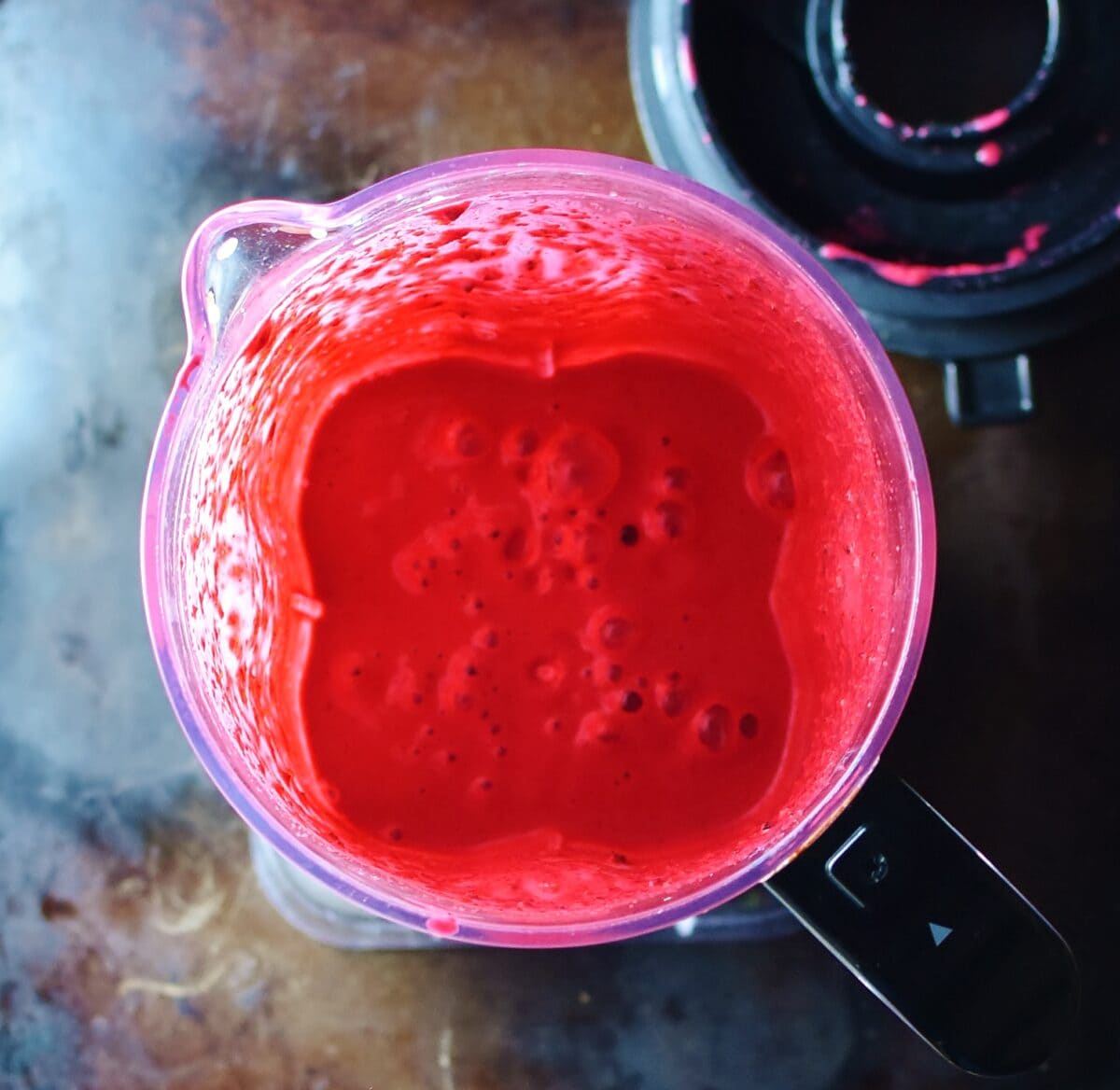 Beetroot smoothie in blender.