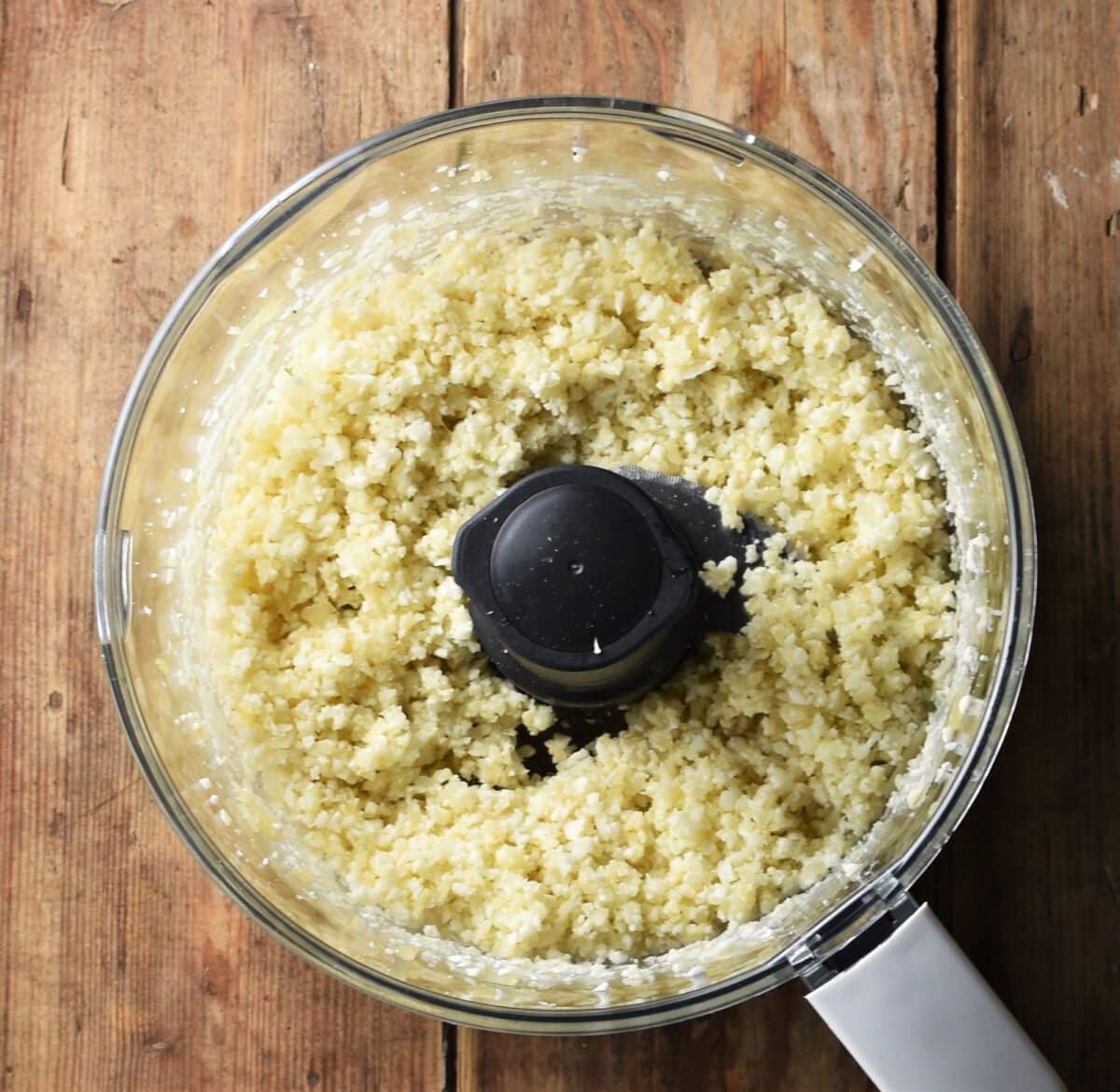 Cauliflower cheese pasty filling in blender.