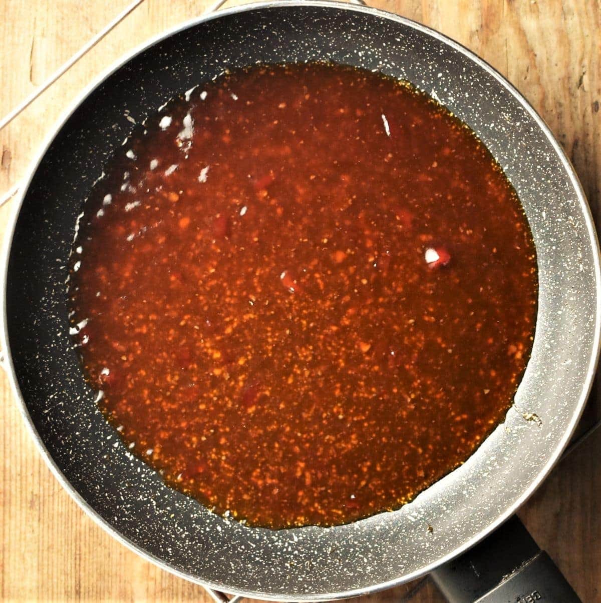 Chilli sauce in pan.
