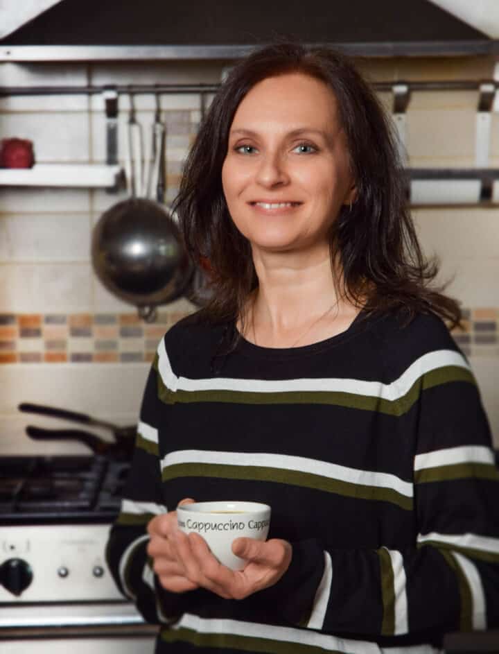 Image of blog author, Monika.